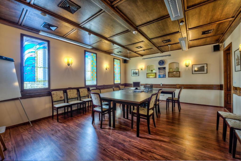 Szent Kristof Panzio Hotel Естергом Екстериор снимка